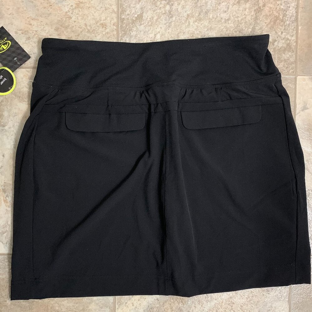 women's skirt with shorts and pockets size large - Picture 1 of 3